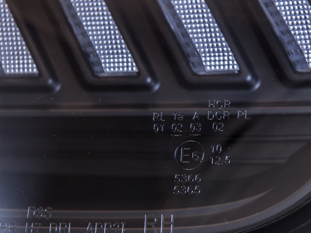 Xenon Scheinwerfer Set LED Tagfahrlicht Audi A4 8K Bj. 13-15 schwarz für Rechtslenker Xenon Scheinwerfer Set LED Tagfahrlicht Audi A4 8K Bj. 13-15 schwarz für Rechtslenker